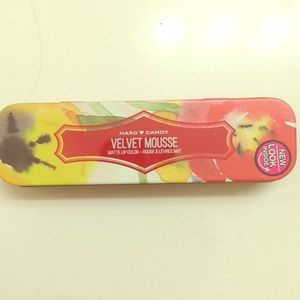 Hard candy velvet mousse matte lip color